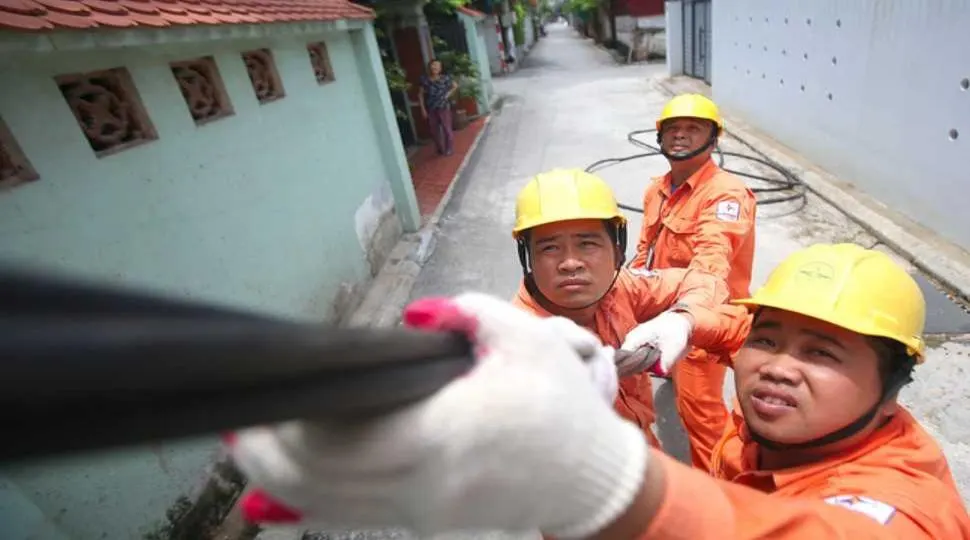 EVN yêu cầu tập trung ứng phó và khắc phục hậu quả mưa lũ